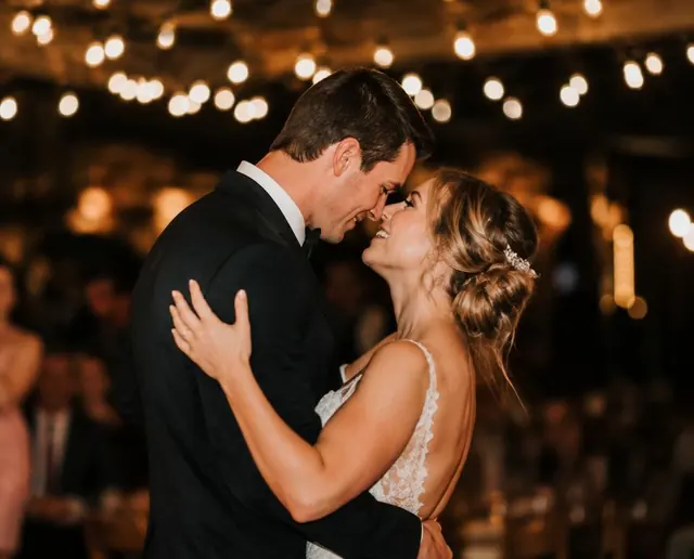 Wedding song gift